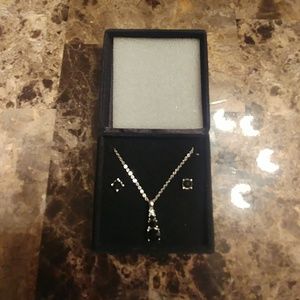 Necklace & Earrings